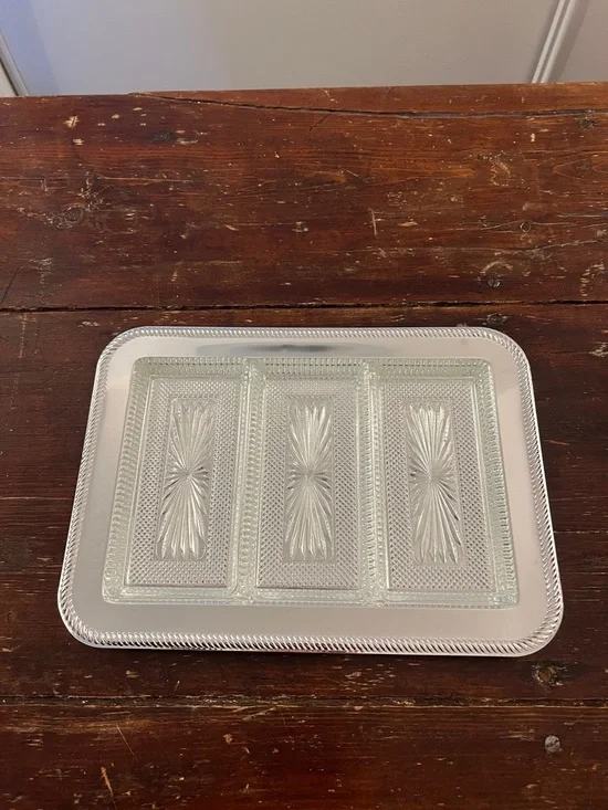 Serving Tray - Picture 2 of 9
